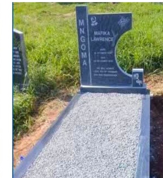 Nkanyezi Tombstones K06 design