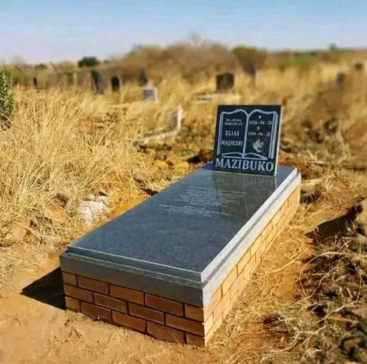 Nkanyezi Tombstones K11 design