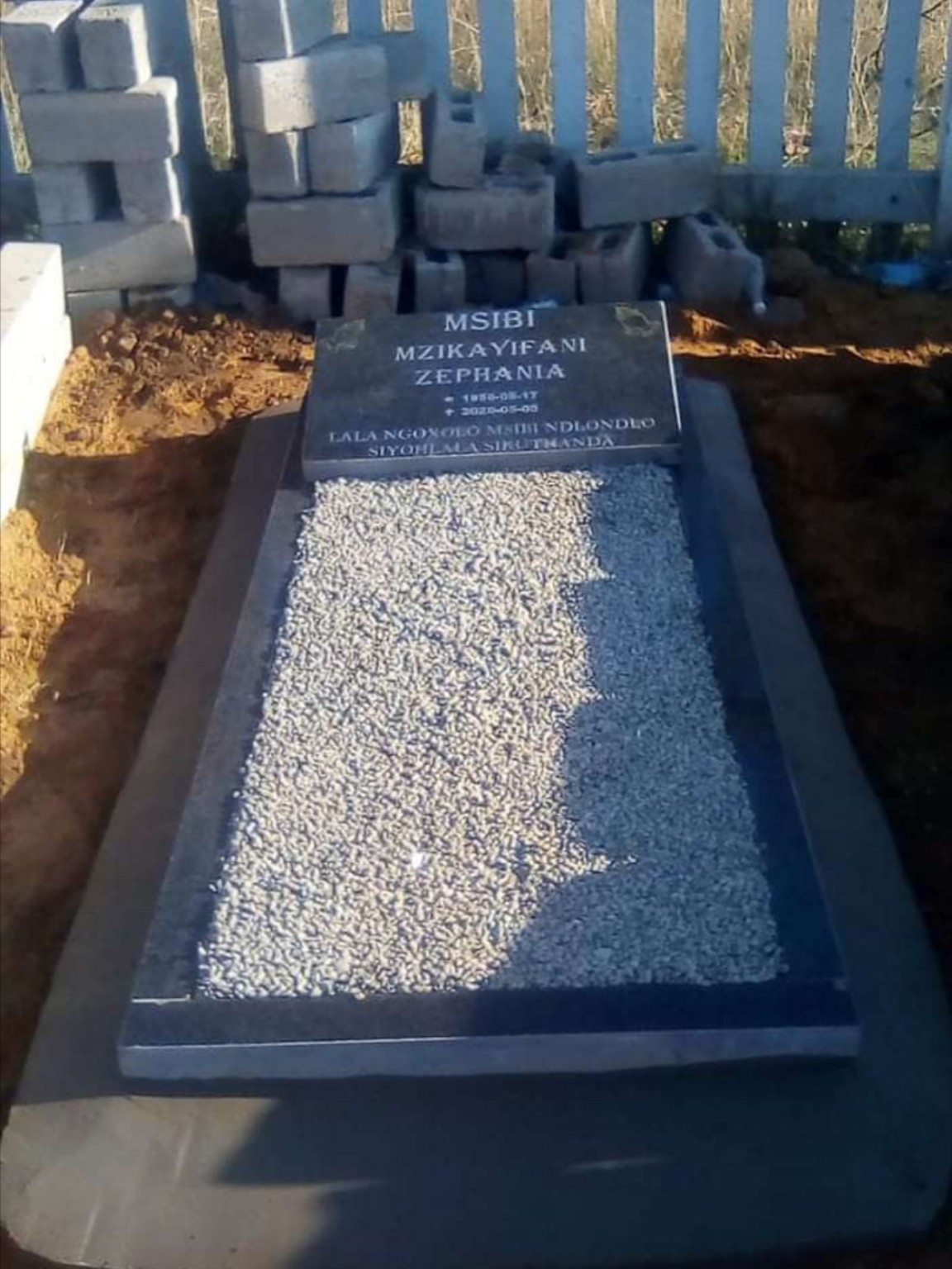 Tombstone memorial